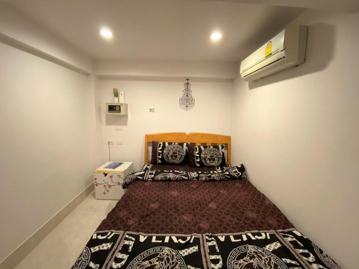 بيت ضيافة سوم Patong المظهر الخارجي الصورة