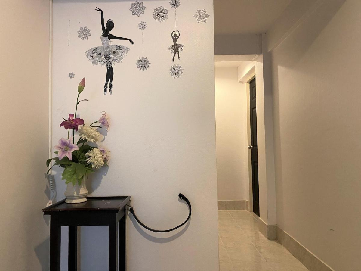 بيت ضيافة سوم Patong المظهر الخارجي الصورة